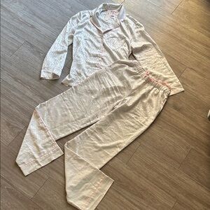 NWT Victoria’s Secret Cream and Pink Signature Pajama Set